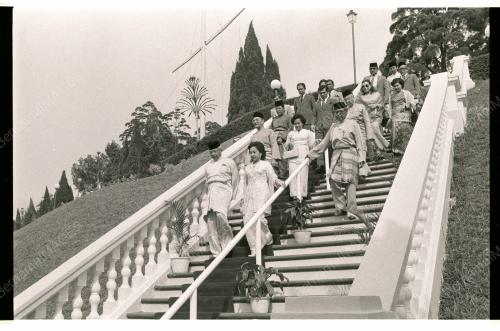 AGONG JAMUAN TEH ISTANA NEGARA
