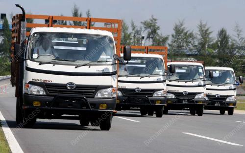 HINO MOTOR
