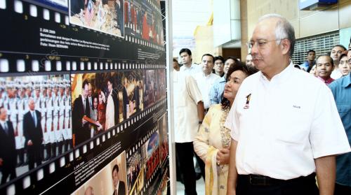 MOHD NAJIB TUN ABDUL RAZAK