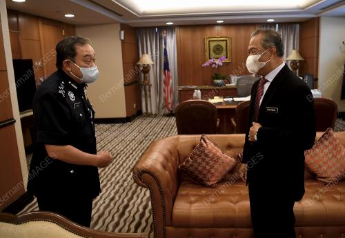 TAN SRI MUHYIDDIN YASSIN