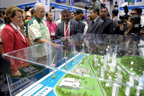 KL12_11102012_PM_HIJAU