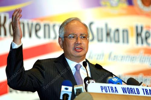 MOHD NAJIB TUN ABDUL RAZAK