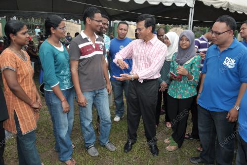 KL12_11112012_KARNIVAL