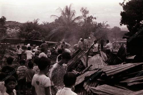 KEBAKARAN DI KAMPUNG DELIMA