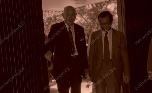 KL12_120390_COMMONWEALTH