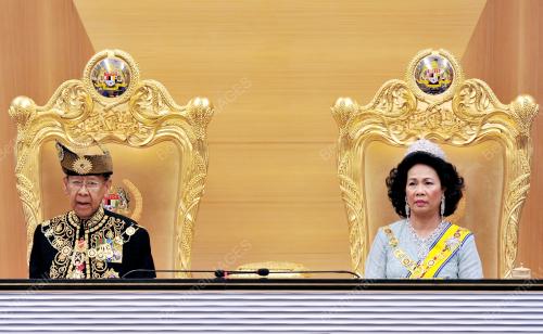 KL12_12032012_AGONG