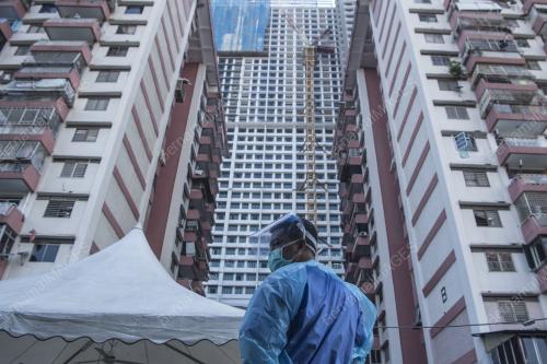 SARINGAN FLAT PKNS KAMPUNG BARU