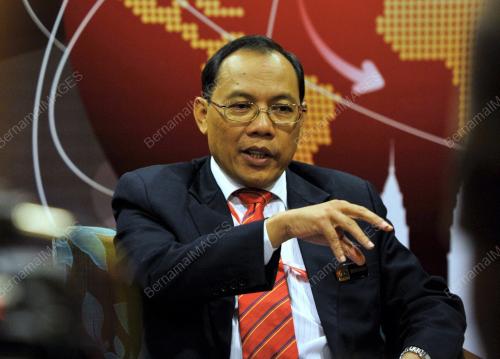 KL12_12052013_ASEMME4