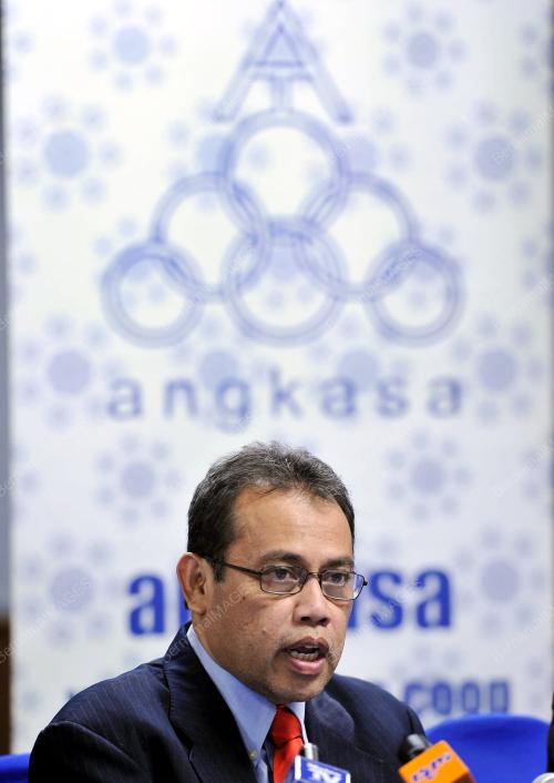 KL12_12072016_ANGKASA