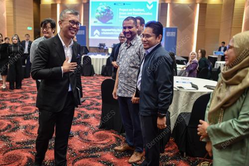 TENGKU DATUK SERI ZAFRUL ABDUL AZIZ