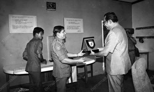 KL12_12102015_ABU_BAKAR