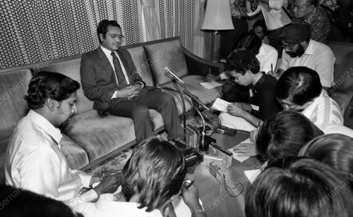 KL12_12102015_MAHATHIR