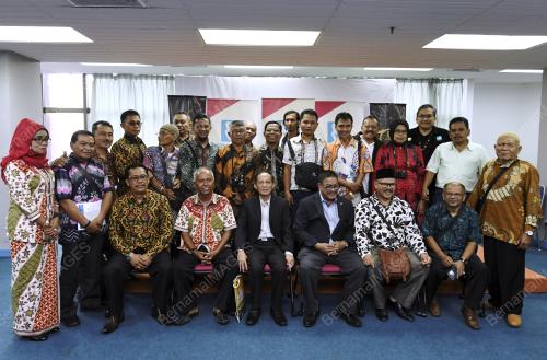 KL12_12102017_KAYAKUMBUH_BN20171011812
