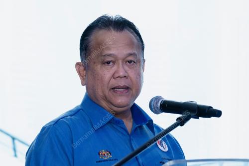 DATUK SERI ALEXANDER NANTA LINGGI