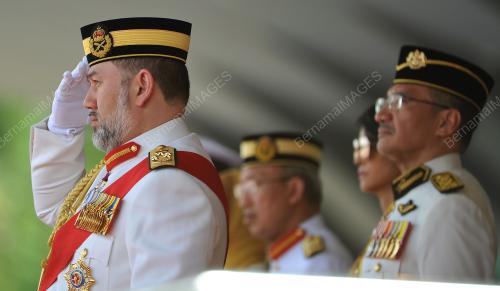 KL12_13022009_AGONG_BN201705052556