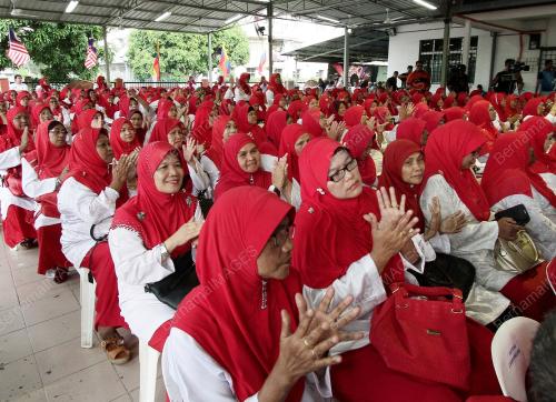 KL12_13032016_WANITA_UMNO