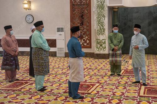AL-SULTAN ABDULLAH RI'AYATUDDIN AL-MUSTAFA BILLAH SHAH