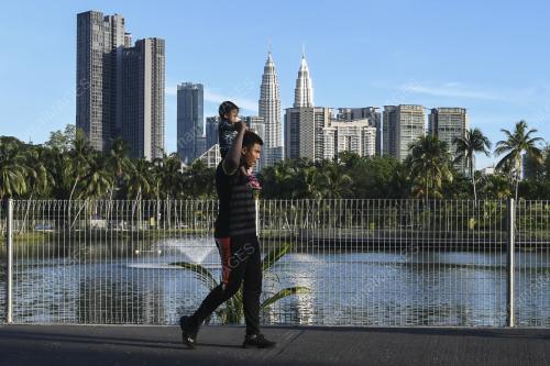 TINJAUAN RIADAH HUJUNG MINGGU