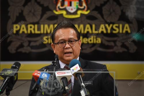 DATUK ALEXANDER NANTA LINGGI