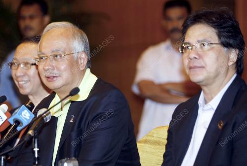MOHD NAJIB TUN ABDUL RAZAK