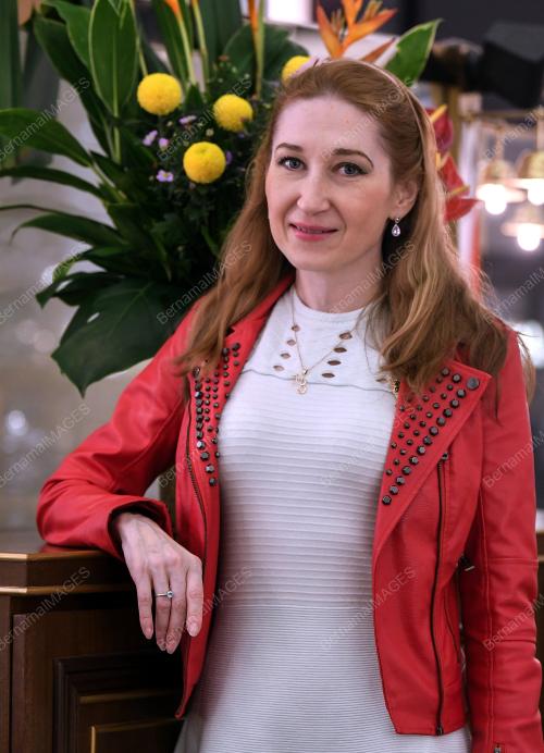 NATALYA BRONZOVA