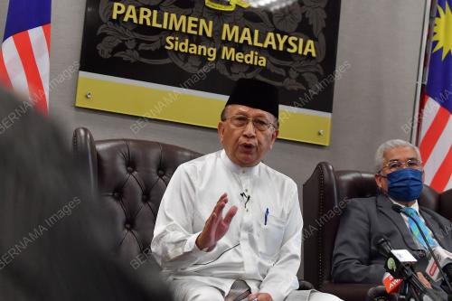 TAN SRI DR RAIS YATIM