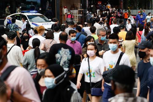 POLIS & TENTERA KAWAL PERGERAKAN ORANG RAMAI - CUTI HUJUNG MINGGU PKP