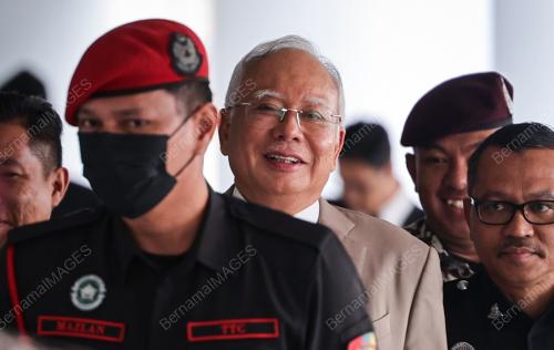 DATUK SERI NAJIB TUN RAZAK
