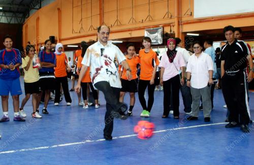 ZULHASNAN RAFIQUE