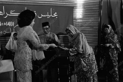 RAJA PERMAISURI AGONG