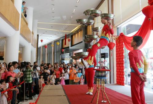 CNY_ACROBATIC