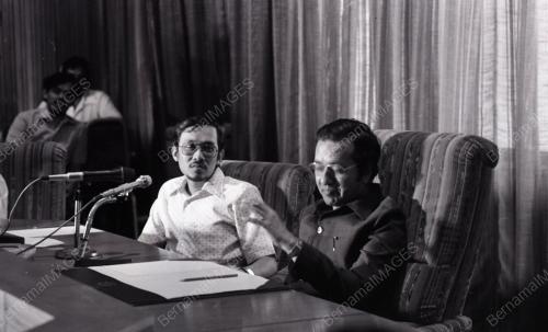 DR. MAHATHIR MOHAMAD