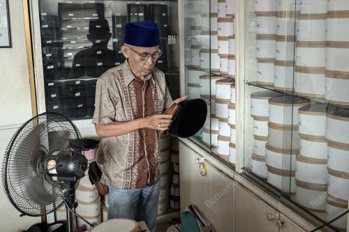 YUSRIF UDIN SONGKOK