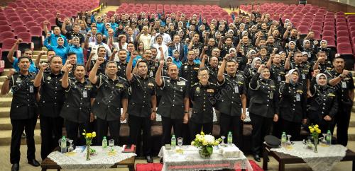 KL12_15112017_IMIGRESEN_BN201711141415