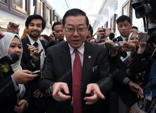 KL12_15112018_PARLIMEN