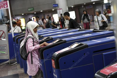 KL12_16032018_PENGANGKUTAN_BN201803152040