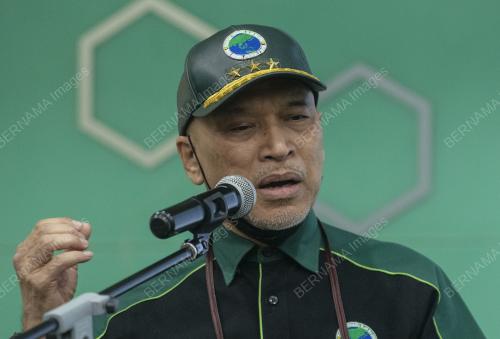 DATUK NADZIM JOHAN