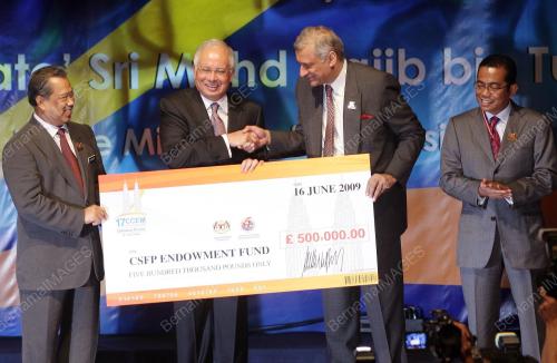 MOHD NAJIB TUN ABDUL RAZAK
