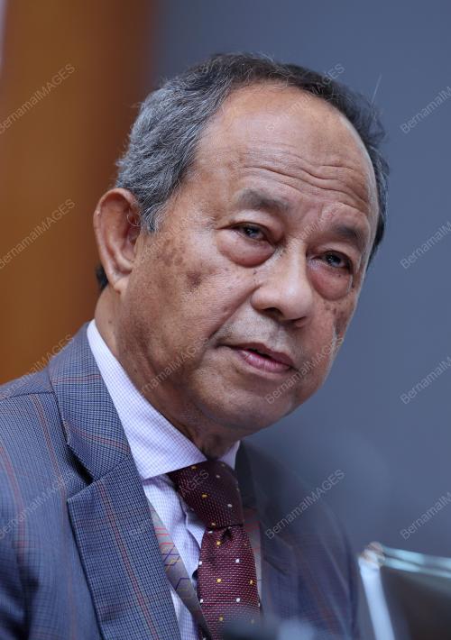 TAN SRI DR SULAIMAN MAHBOB