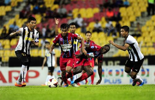 KL12_17052014_BOLA