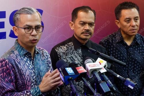 DATUK FAHMI FADZIL