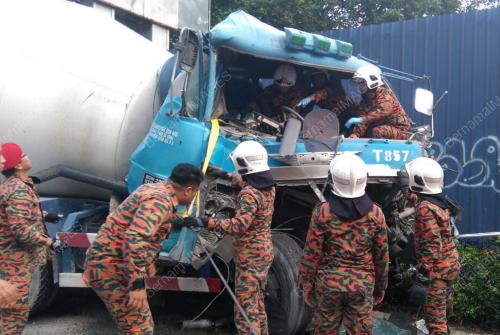 KL12_17092016_KEMALANGAN