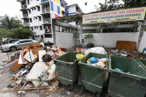 KL12_17092018_SAMPAH