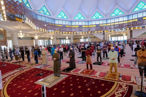 TINJAUAN SOLAT JUMAAT DIBENARKAN DENGAN KAPASITI 500 ORANG
