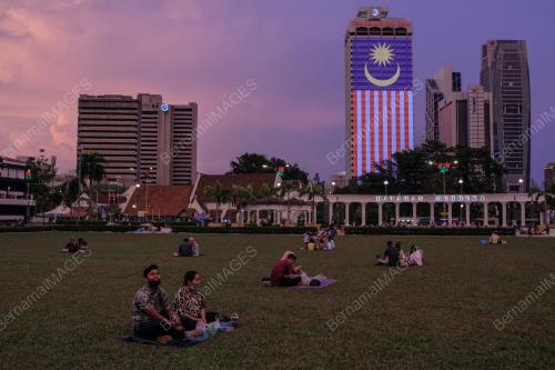TINJAUAN BULAN RAMADAN