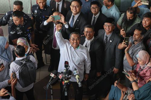 DATUK SERI MUHAMMAD SANUSI MD NOR