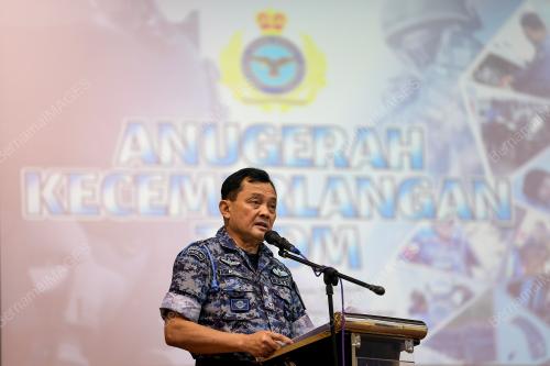 JEN TAN SRI ACKBAL ABDUL SAMAD
