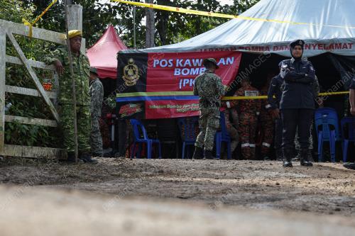 TANAH RUNTUH BATANG KALI