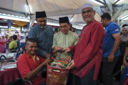 KL12_19052019_SUMBANGAN_RAYA_BN201905180041