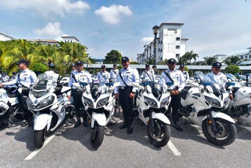 POLIS TRAFIK